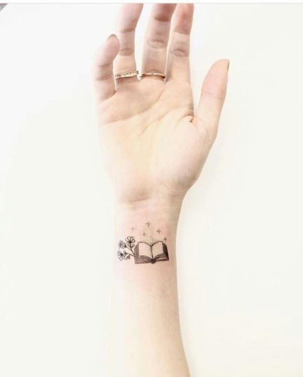 Book Worm 22 OhSoTiny Tattoos We Love  Page 5